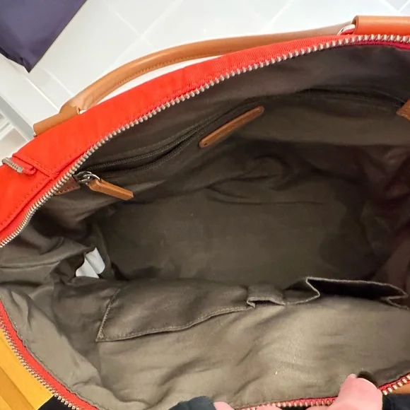 Kipling bright orange bag with brown leather straps - Picture 10 of 12